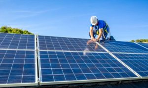 Installation et mise en production des panneaux solaires photovoltaïques à Heyrieux